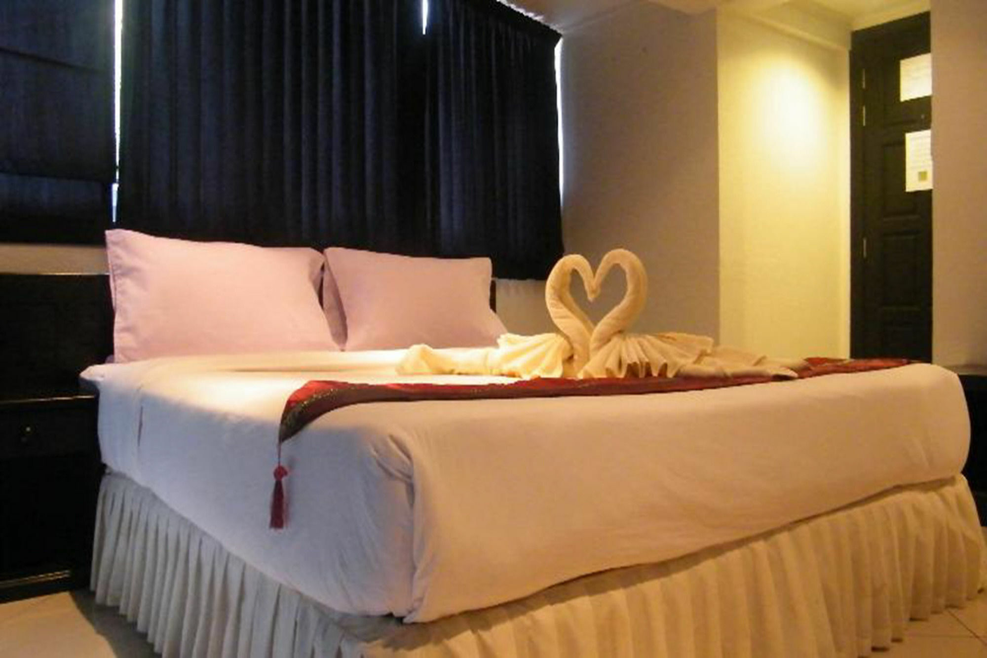 Oyo 835 Koh Chang Luxury Hotel Zewnętrze zdjęcie
