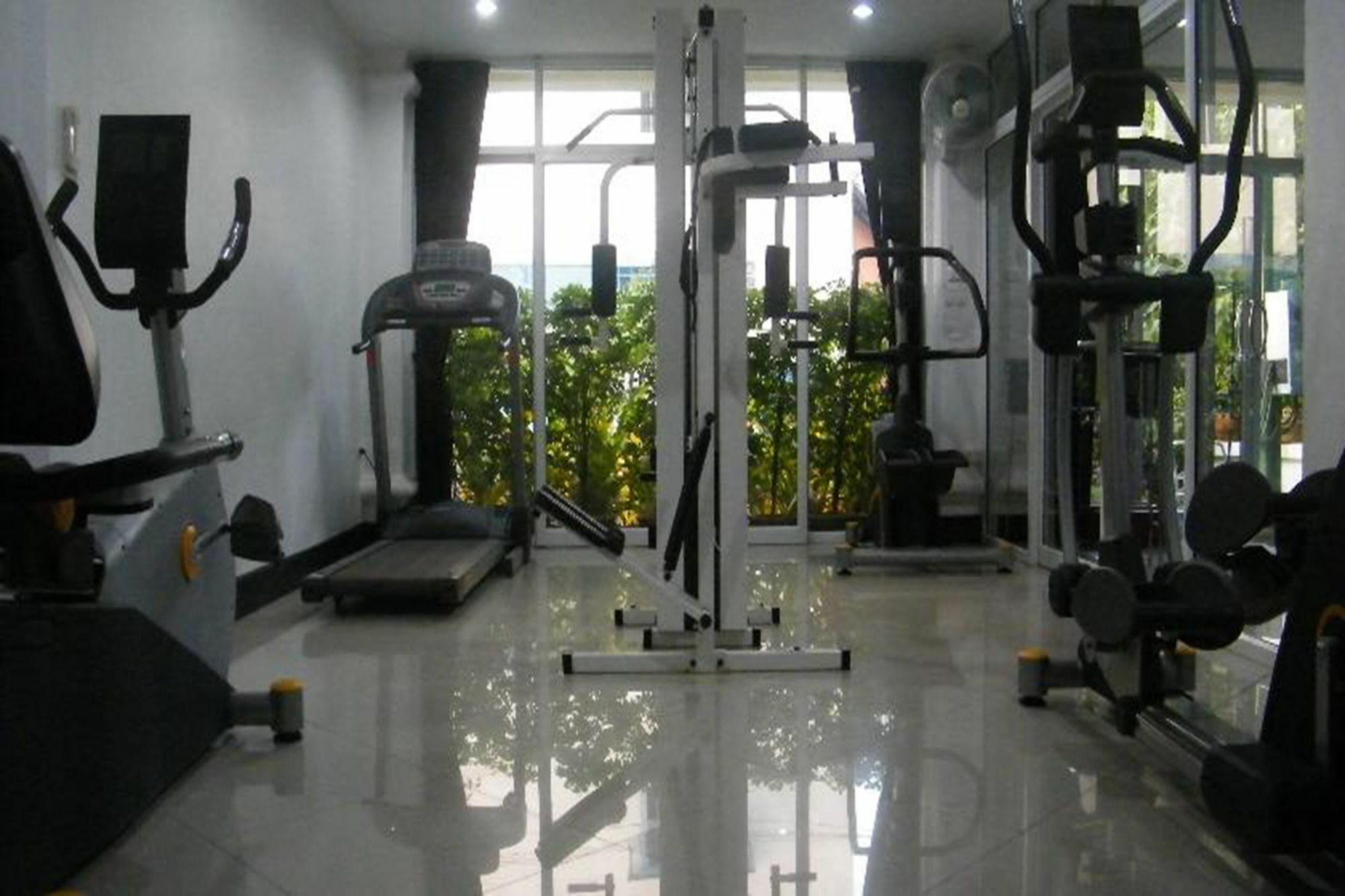 Oyo 835 Koh Chang Luxury Hotel Zewnętrze zdjęcie